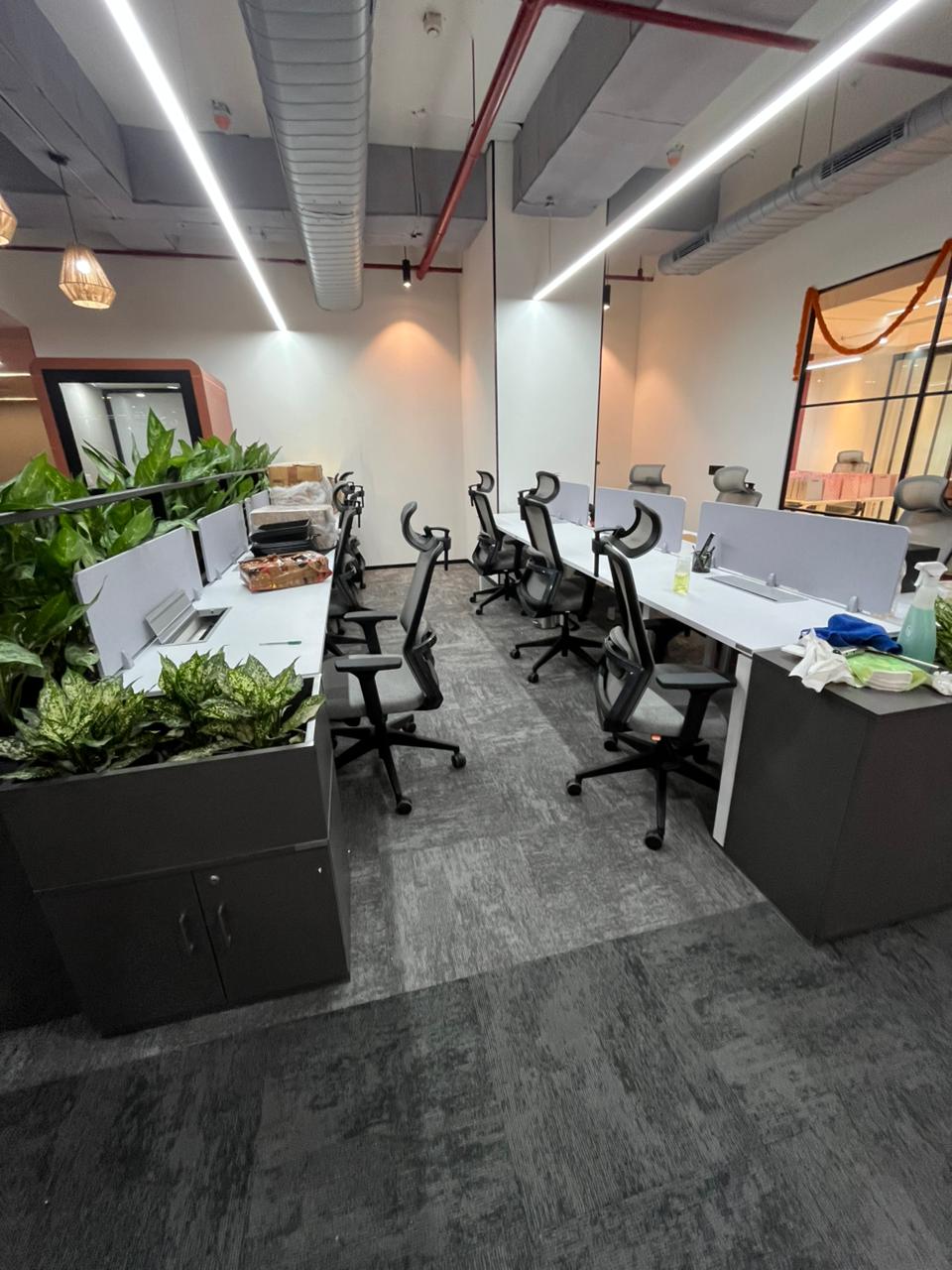 Global Green Interior Design Company Logo - Sustainable Design Experts